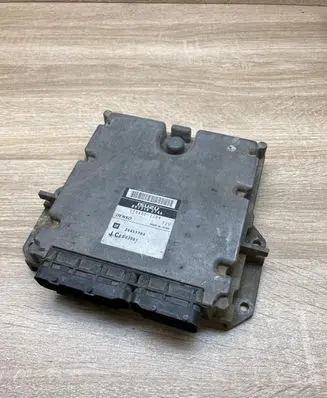 Opel Vectra C Engine control unit/module ECU 8973192746 2758002184 24451764
