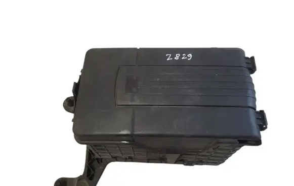 Seat Leon (1P) Battery box tray 1K0915335C 1K0915333C 3C0915443A