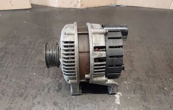 BMW 3 E46 Generator/alternator 441903 A14VI34