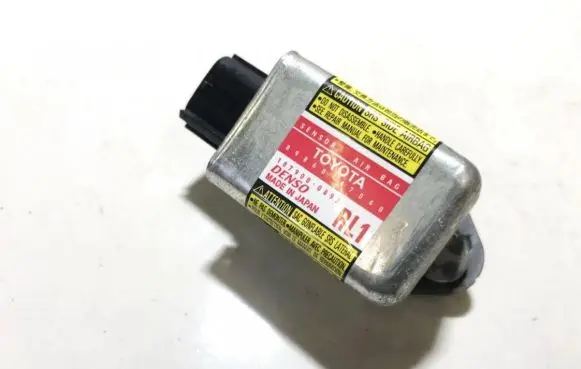 Toyota Prius (XW20) Airbag deployment crash/impact sensor 8986047040 89860-47040