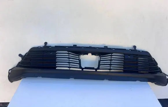 Citroen Berlingo Front bumper lower grill 9857229180