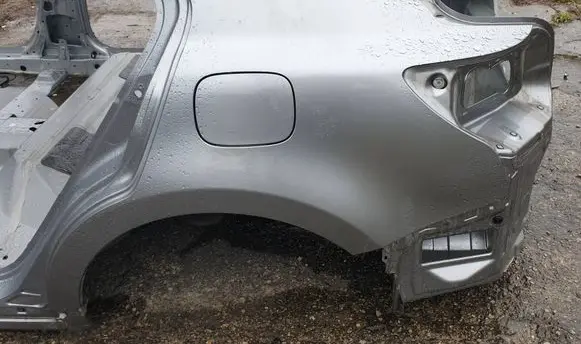 Suzuki Kizashi Rear quarter panel 