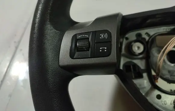Opel Astra H Steering wheel buttons/switches 305260285057