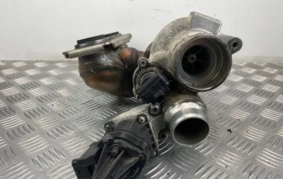 BMW X1 E84 Turbo 7634486