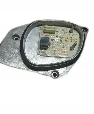Mercedes-Benz C W205 LED ballast control module P130667