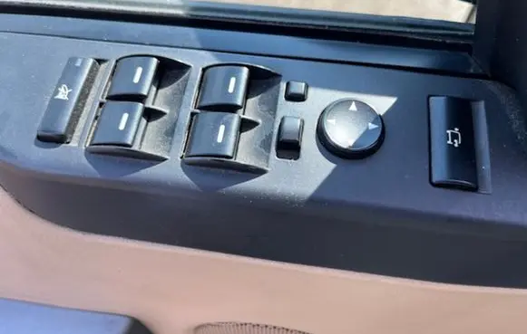 Land Rover Range Rover L322 Electric window control switch