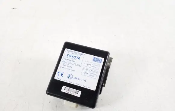 Toyota Corolla Verso AR10 Other control units/modules 89741-0F010