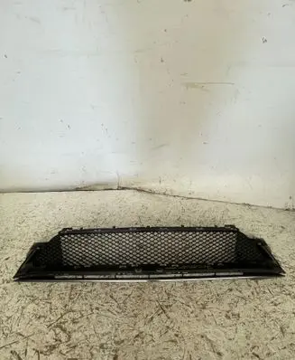 Mercedes-Benz C W205 Front bumper lower grill A2058852501