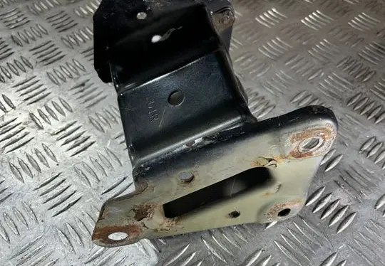 Nissan Note (E11) Front bumper cross member