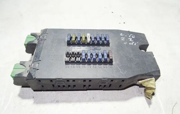 Mercedes-Benz Vito Viano W638 Fuse module 0005400650