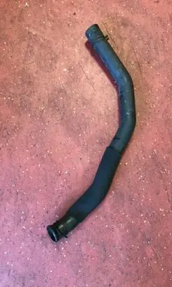Mercedes-Benz A W169 Engine coolant pipe/hose 1695011082