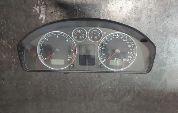 Seat Alhambra (Mk1) Speedometer (instrument cluster) 7M7920820Q