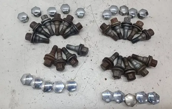 Peugeot 508 Nuts/bolts 