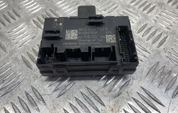 Audi Q5 SQ5 8R Door control unit/module 8K0959793R