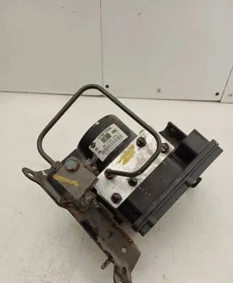 Nissan Pathfinder R51 ABS Pump 47660EB32A 06210204634