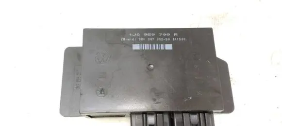 Volkswagen PASSAT B5 Comfort/convenience module 1J0959799R 5DK00795250