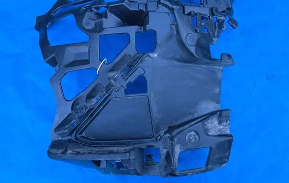 BMW X1 U11 Front bumper mounting bracket 9881915 8082523