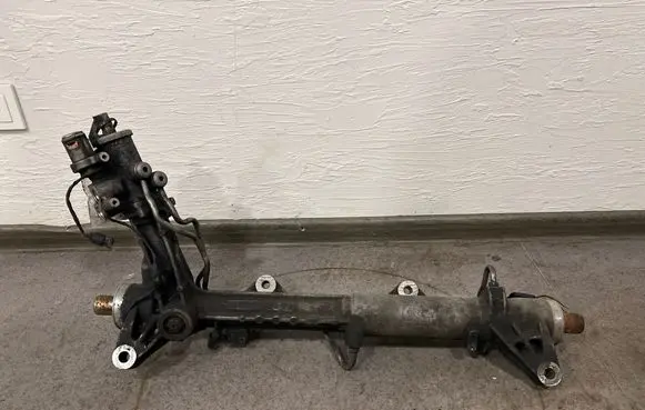 BMW 7 F01 F02 F03 F04 Steering rack 6781623