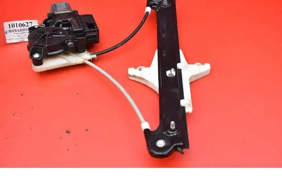 Volkswagen Cross Polo Rear door window regulator with motor 6R0959812F