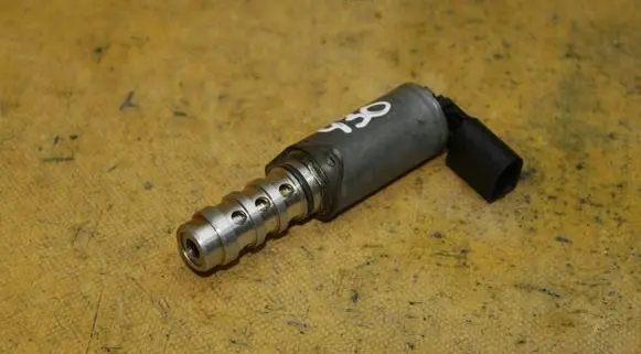 Audi A6 C7 Crankshaft position sensor