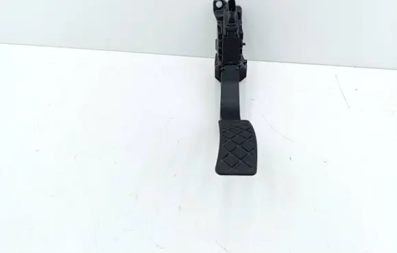 Audi A5 Accelerator throttle pedal 8W1723523