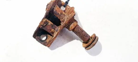Toyota RAV 4 (XA20) Bracket in trunk/boot 