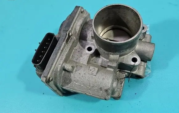 Suzuki Swift III Throttle body valve 76M05780 IMPRK1603449