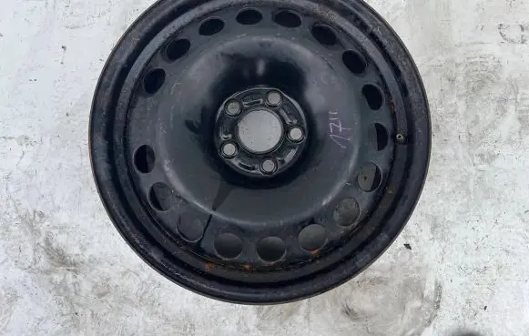 Ford Kuga II R17 steel rim 