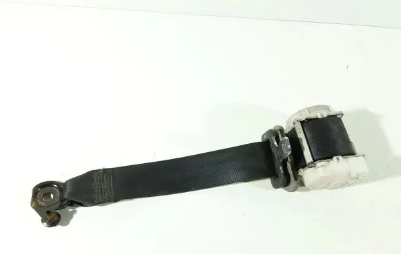 Toyota Yaris Rear seatbelt 7M8450 226168 H073901