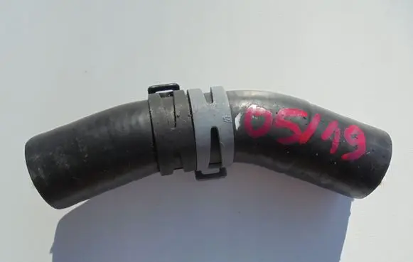 Volkswagen Golf VII Engine coolant pipe/hose 5Q0122073BS