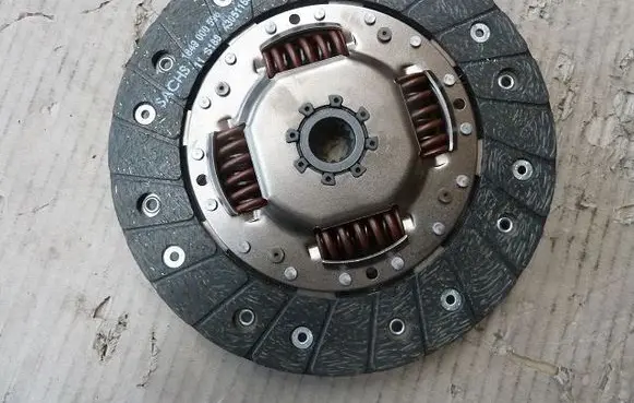 Clutch pressure plate