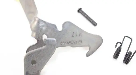 Opel Meriva B Engine bonnet/hood lock/latch loop/hook 13269762
