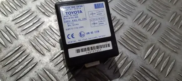 Toyota Corolla Verso AR10 Door control unit/module 897410F010 89741-0F010