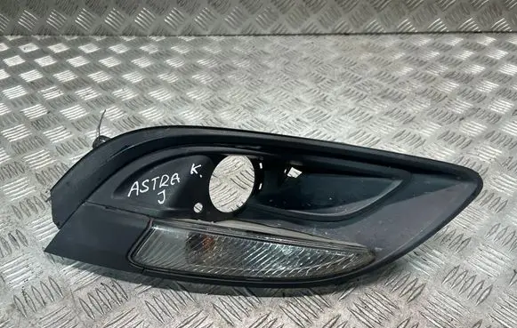 Opel Astra J Front indicator light 13440345