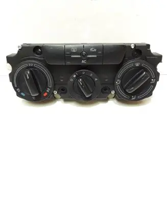 Skoda Octavia Mk2 (1Z) Climate control unit 1Z0820047D 820886400