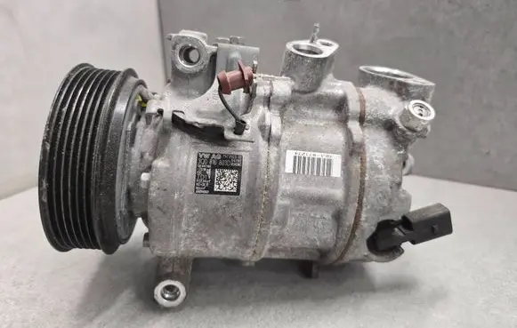 Volkswagen Polo VI Air conditioning (A/C) compressor (pump) 3Q0816803D 7572023