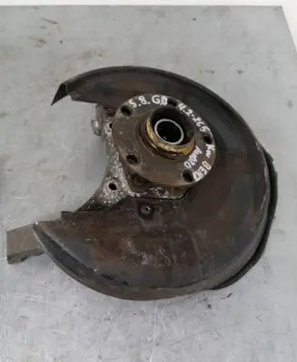 Audi A8 S8 D2 4D Rear wheel hub