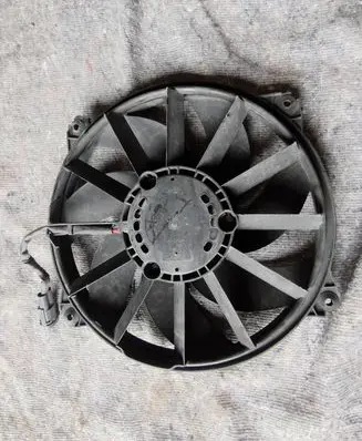 Peugeot 3008 I Fan impeller GMV160WCEM00 9673009880 FS2036
