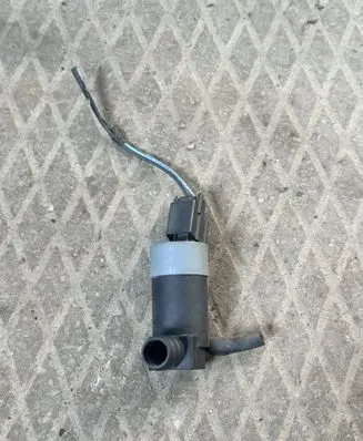 Lexus GS 300 350 430 450H Windscreen/windshield washer pump PA6GB25