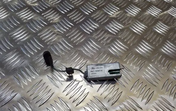Ford Galaxy Aerial antenna amplifier 6M2T18C847AC