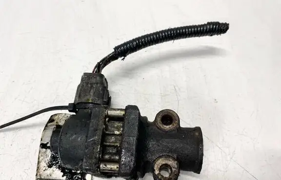 Subaru Forester SH EGR valve