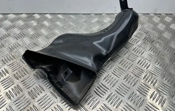 Lexus CT 200H Cabin air duct channel G92D176010