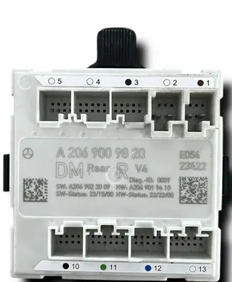 Mercedes-Benz C W206 Door control unit/module A2069009820
