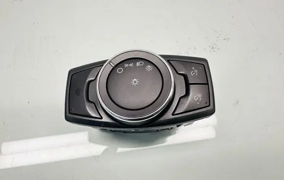 Light switch