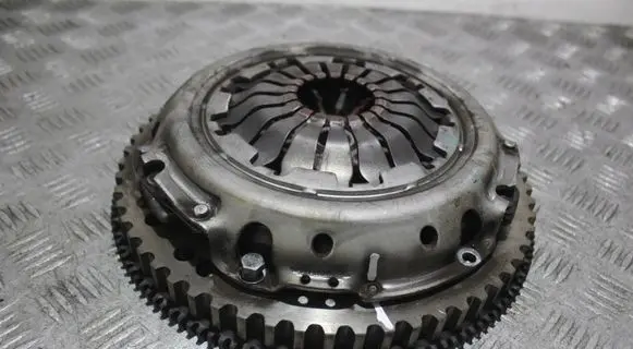 Dacia Sandero Clutch set kit 123116079R