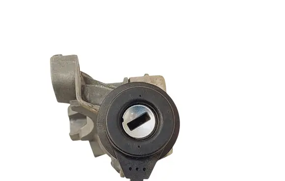 Audi A6 S6 C5 4B Ignition lock 4B0905851