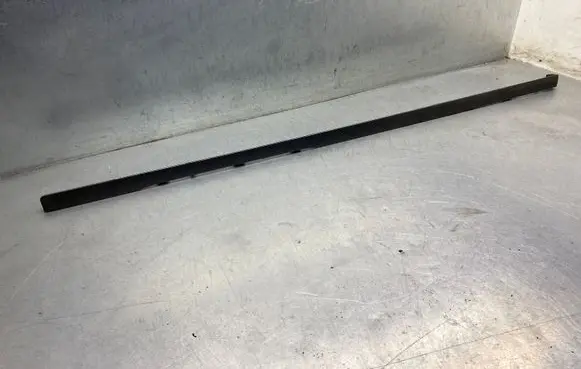 Seat Alhambra (Mk1) Dashboard glove box trim 7M3857222