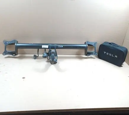 Tesla Model X Tow bar set 102758400A 55R012370 104603201C