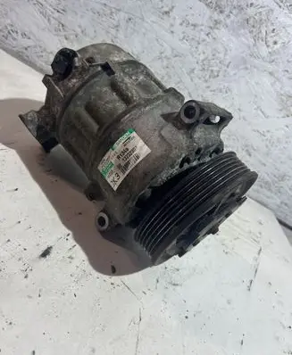 Opel Insignia A Air conditioning (A/C) compressor (pump) 13232307