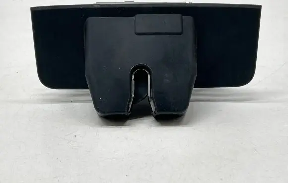 Volvo V70 Tailgate/trunk/boot lock/catch/latch 31301164 79015 E046